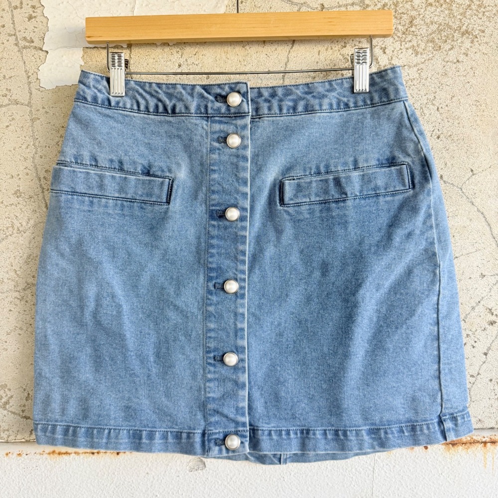 House of Harlow Denim Mini Skirt Pearl Button Front High Waist Jean Skirt 10